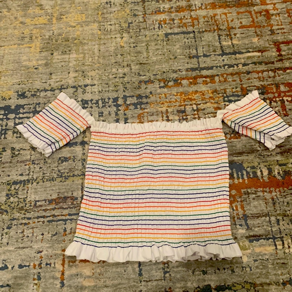 Gab ❤️ Kate off the shoulder top